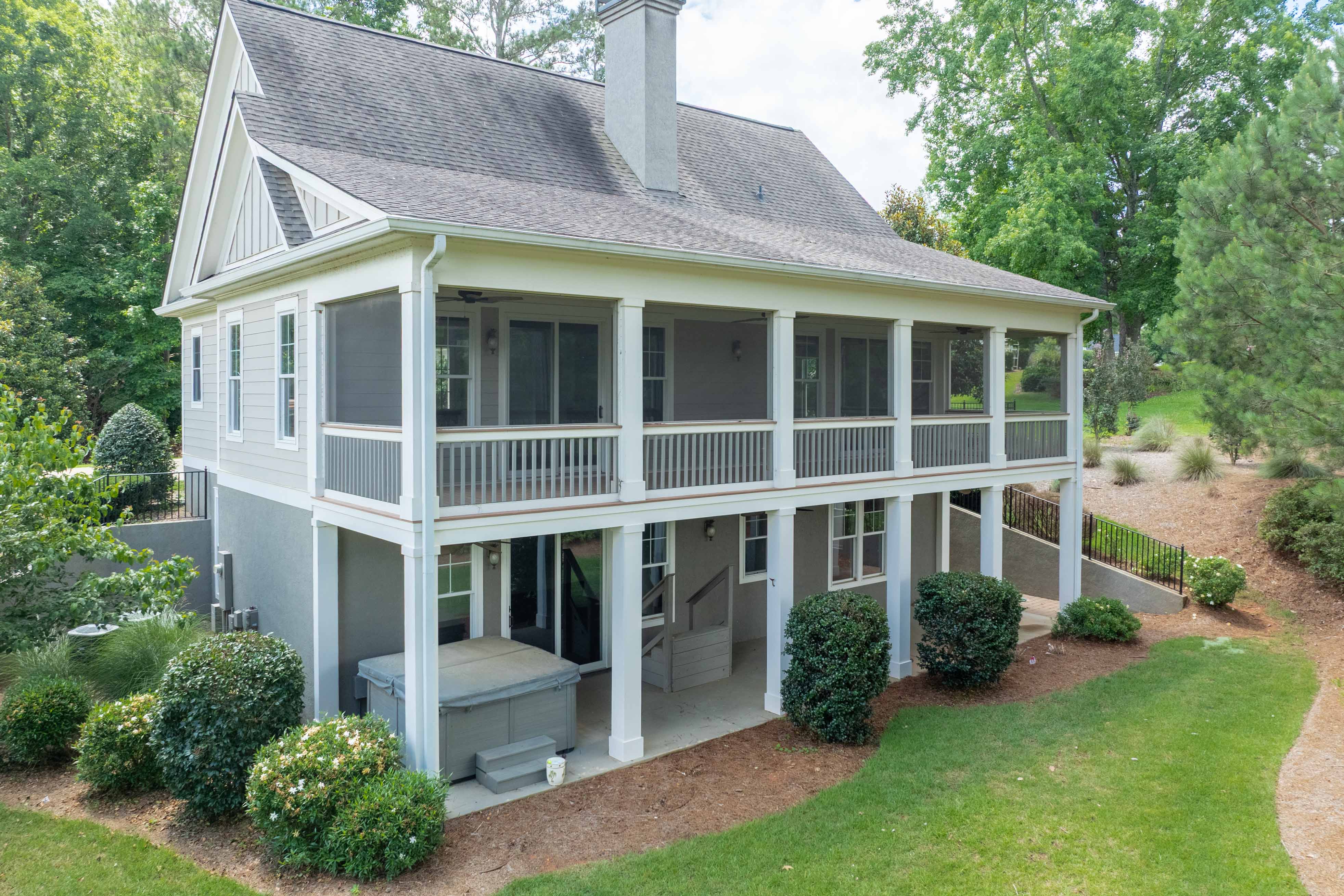 1080 Club Pointe Circle image 26